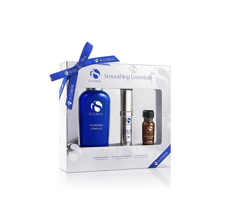 iS Clinical Smoothing Essentials Kit.Premium συλλογή καθημερινής προστασίας και αναζωογόνησης.